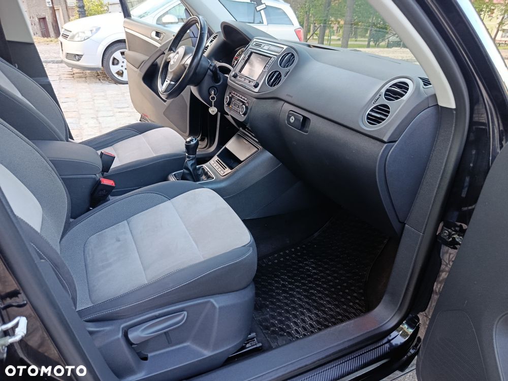 Volkswagen Touareg - 5