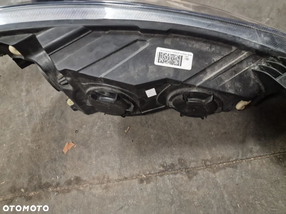 Reflektor  lewy przód  ford  Focus  mk4 MX7B-13E015-CD - 4