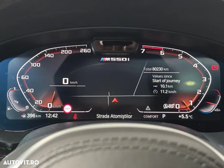 BMW M5 M550i xDrive AT - 22