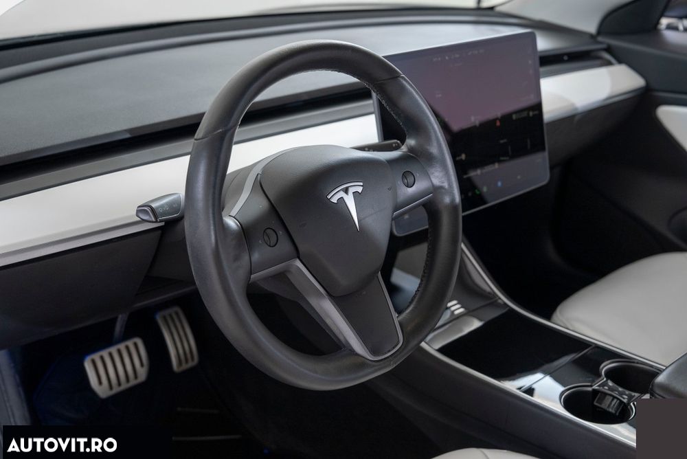 Tesla Model 3 Langstreckenbatterie Allradantrieb Dual Motor Performance - 10