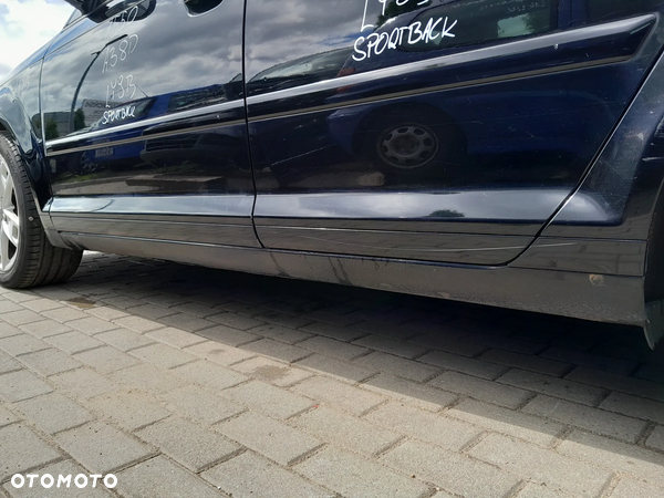 AUDI A3 8P PRÓG LEWY SŁUPEK ŚRODKOWY LEWY ĆWIARA ĆWIARTKA KOLOR: LY9B