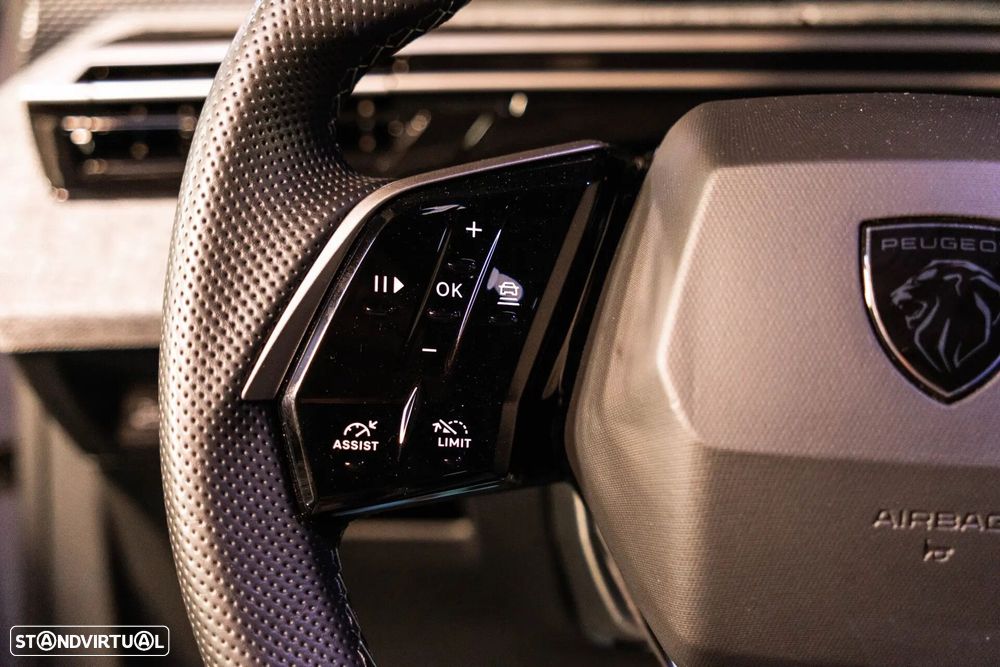 Peugeot E-5008 73 kWh GT - 24