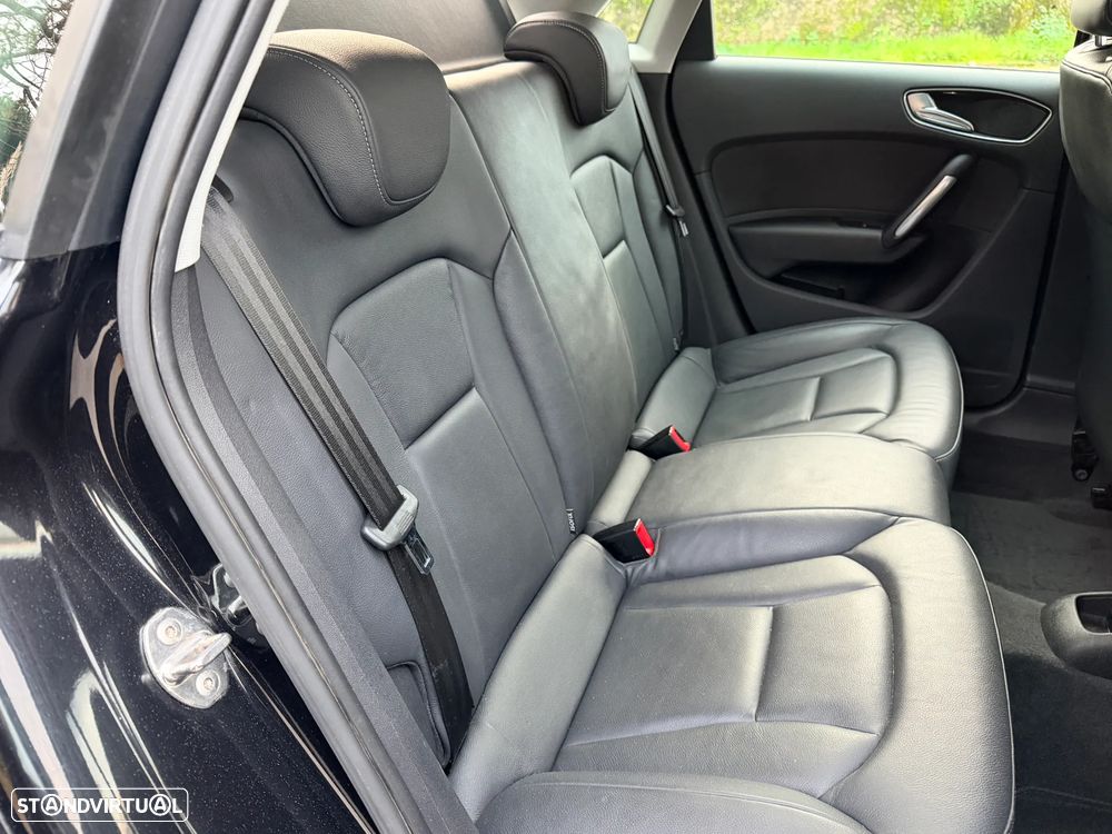 Audi A1 Sportback 1.6 TDI S tronic Ambition - 14