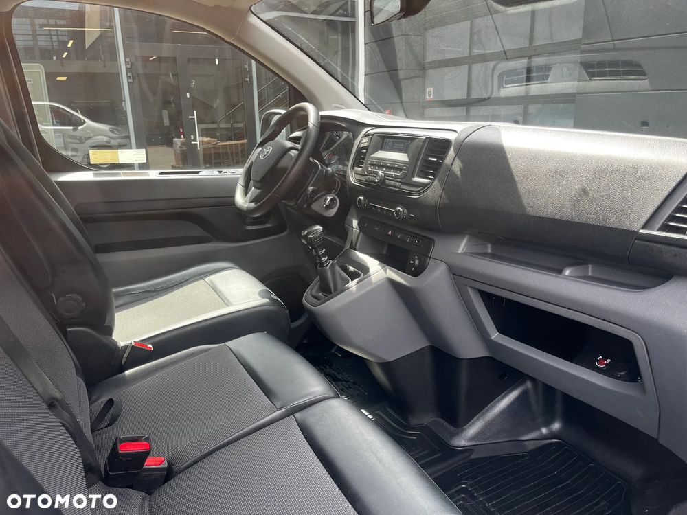 Toyota PROACE - 11