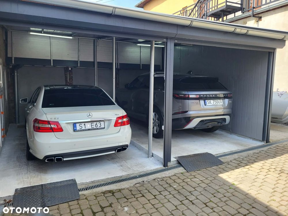 Mercedes-Benz Klasa E 63 AMG - 28