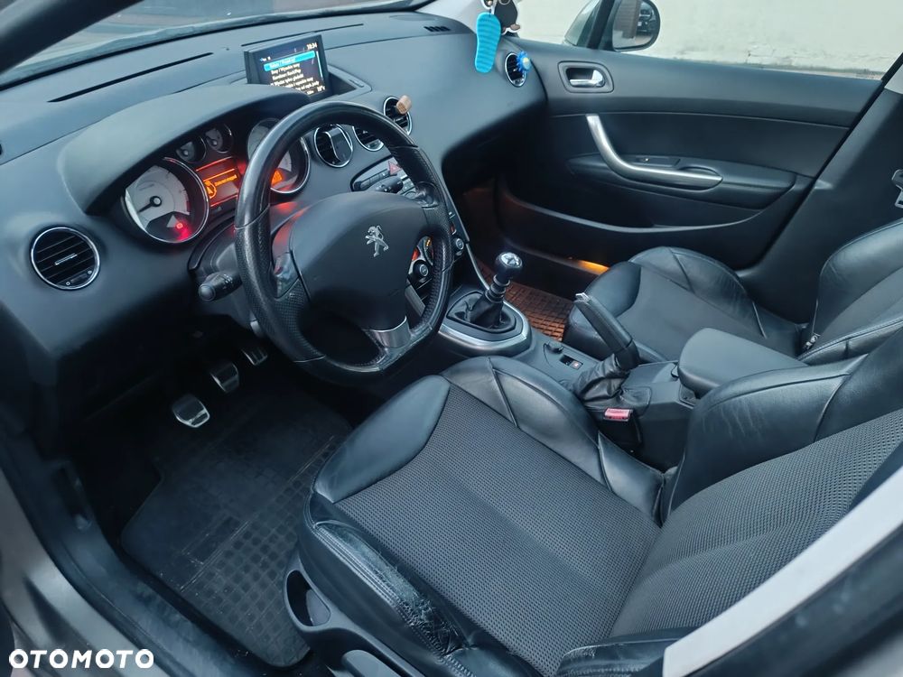 Peugeot 308 1.6 THP Active - 23