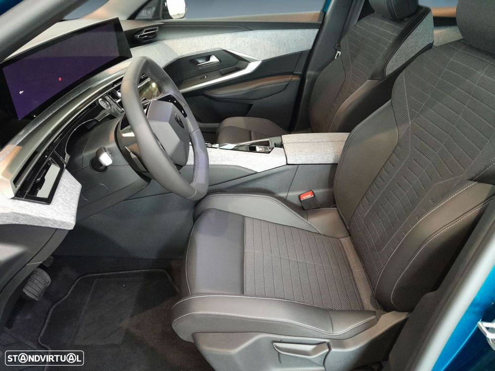 Peugeot E-3008 73 kWh Allure - 8