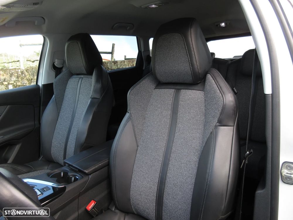 Peugeot 5008 BlueHDI 120 EAT6 Allure - 20