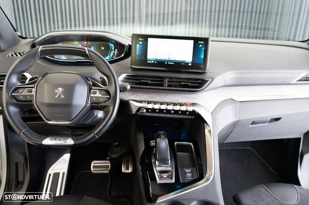 Peugeot 3008 1.6 Hybrid GT Pack e-EAT8 - 42