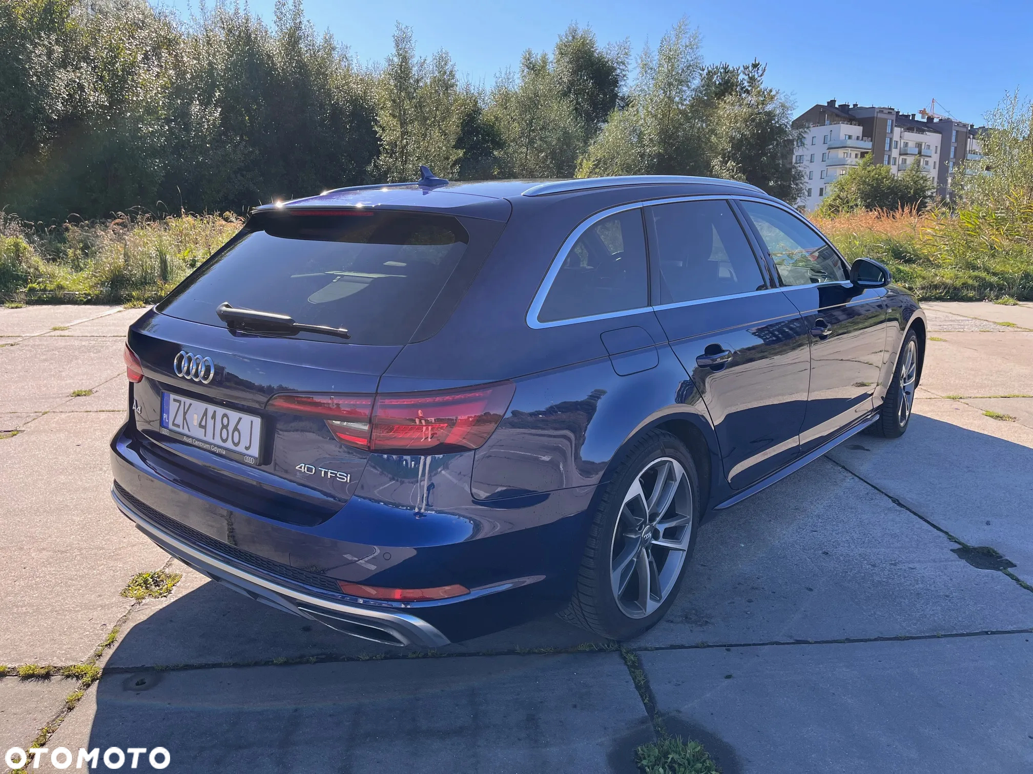Audi A4 - 4