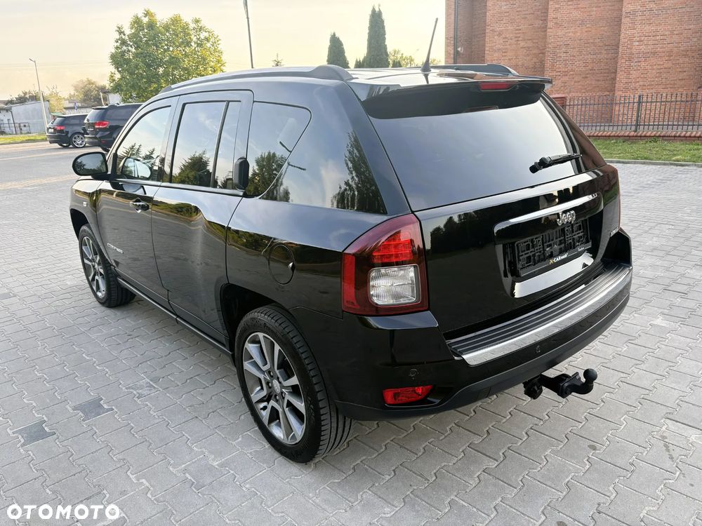 Jeep Compass - 10