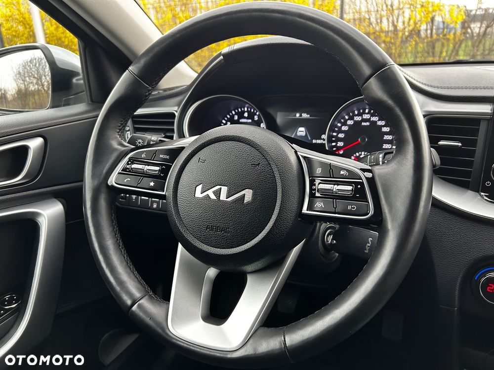 Kia Ceed 1.5 T-GDI OPF Vision - 25