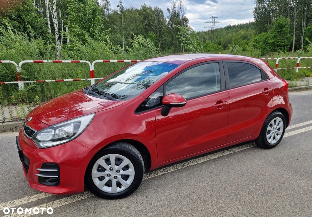 Kia Rio 1.4 Dream Team Edition - 3