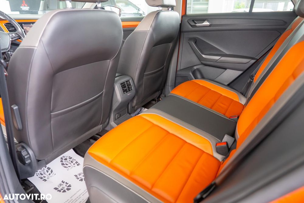 Volkswagen T-Roc 2.0 TDI SCR 4MOTION DSG Style - 23