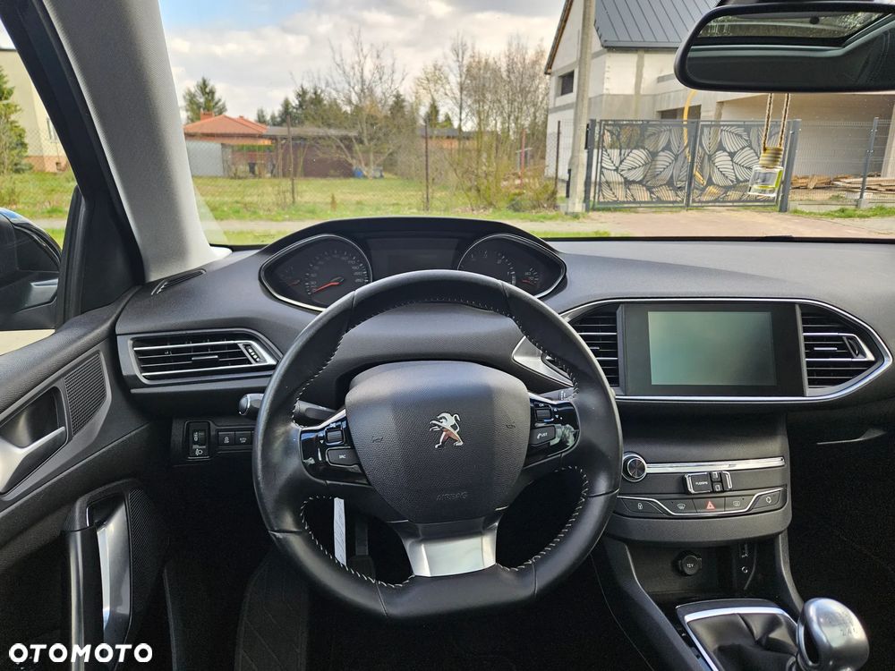 Peugeot 308 1.6 BlueHDi Business Line S&S - 29