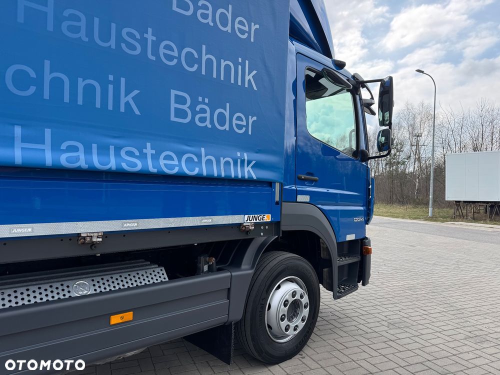 Mercedes-Benz ATEGO - 35