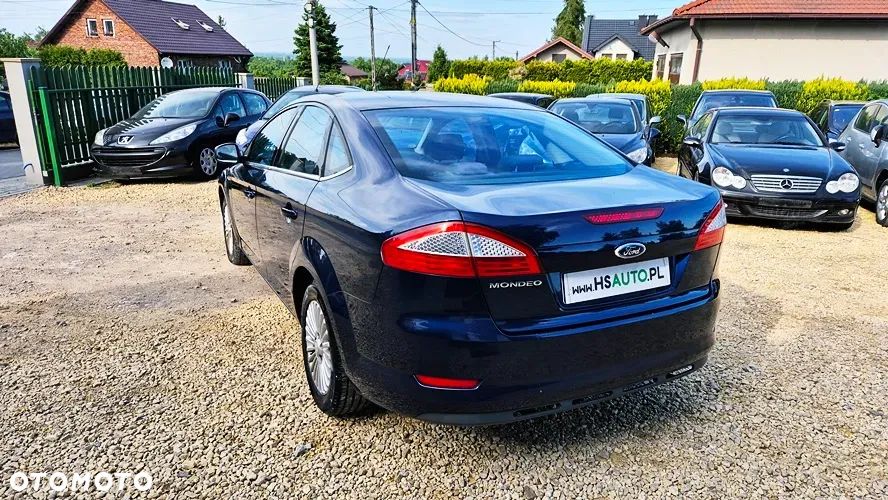Ford Mondeo 2.0 FF Titanium - 22