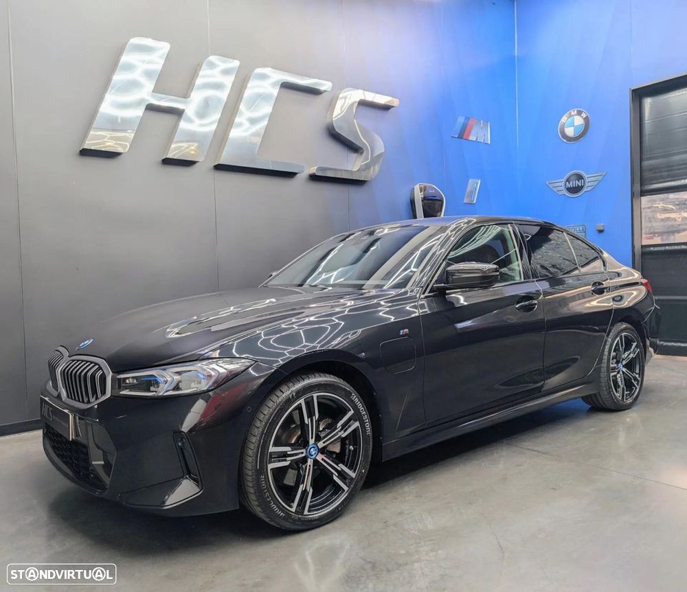 BMW 320 e Pack Desportivo M Auto - 33