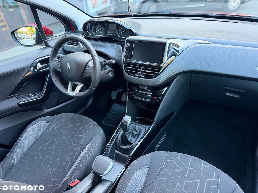 Peugeot 2008 1.2 Pure Tech Active - 31