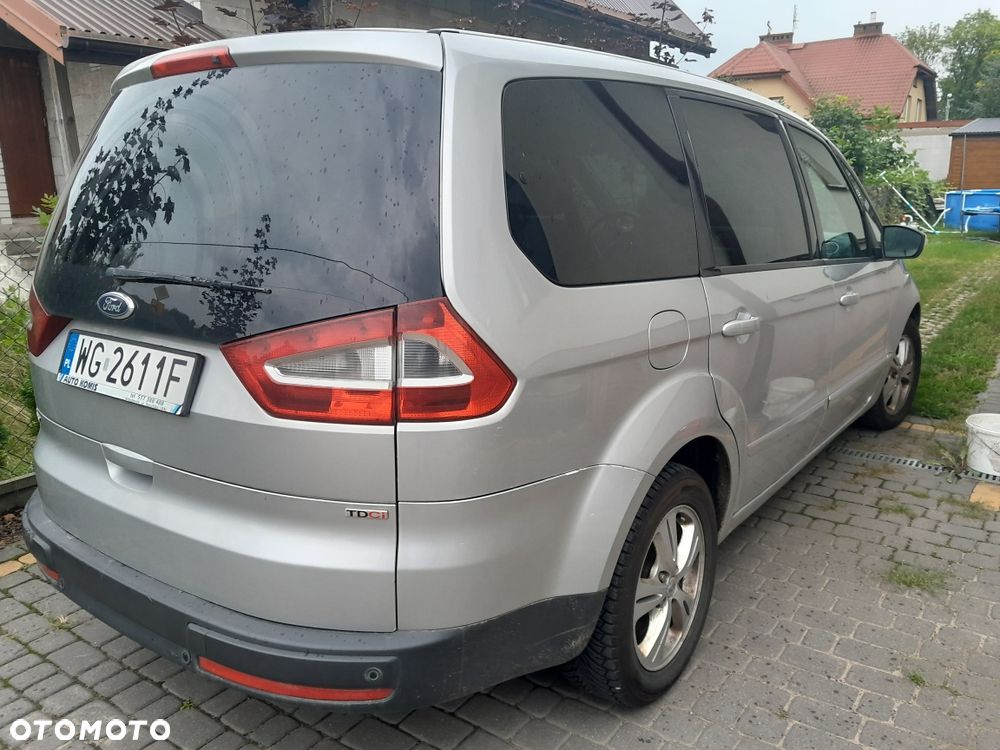 Ford Galaxy - 6