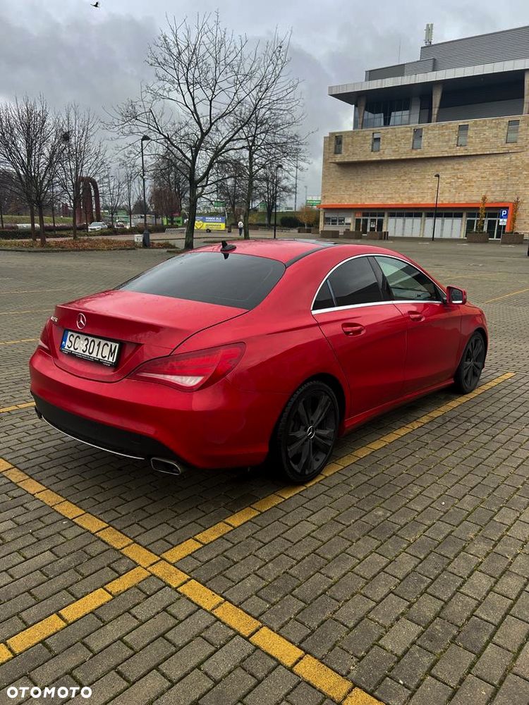 Mercedes-Benz CLA 250 7G-DCT - 4