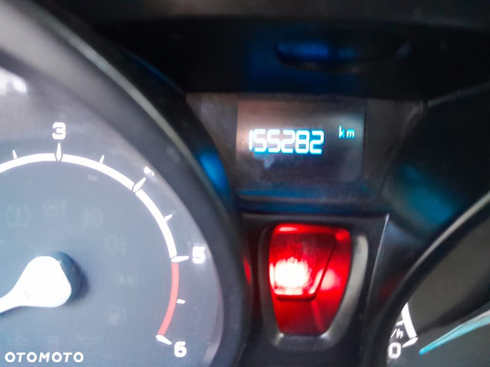 Ford EcoSport 1.5 TDCi TITANIUM - 11