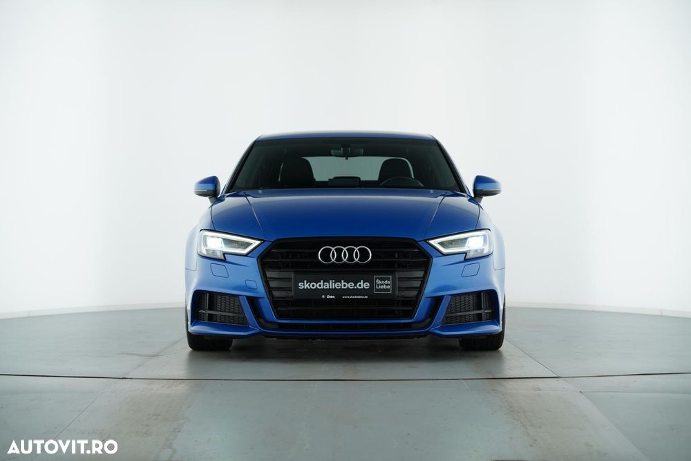 Audi A3 2.0 TDI S tronic S line Sportpaket - 18