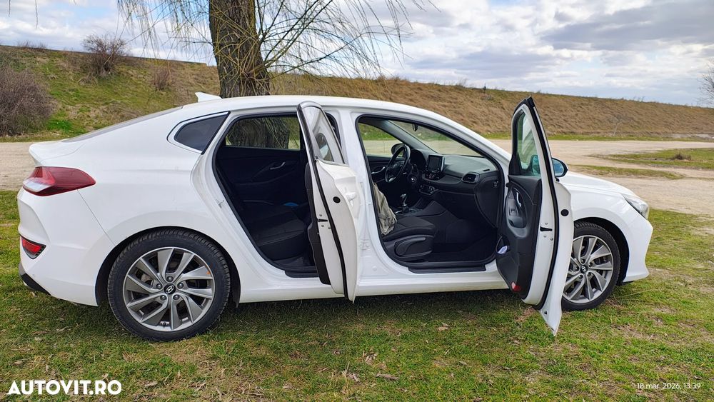 Hyundai i30 1.4 T-GDi 140CP 5DR Exclusive - 4