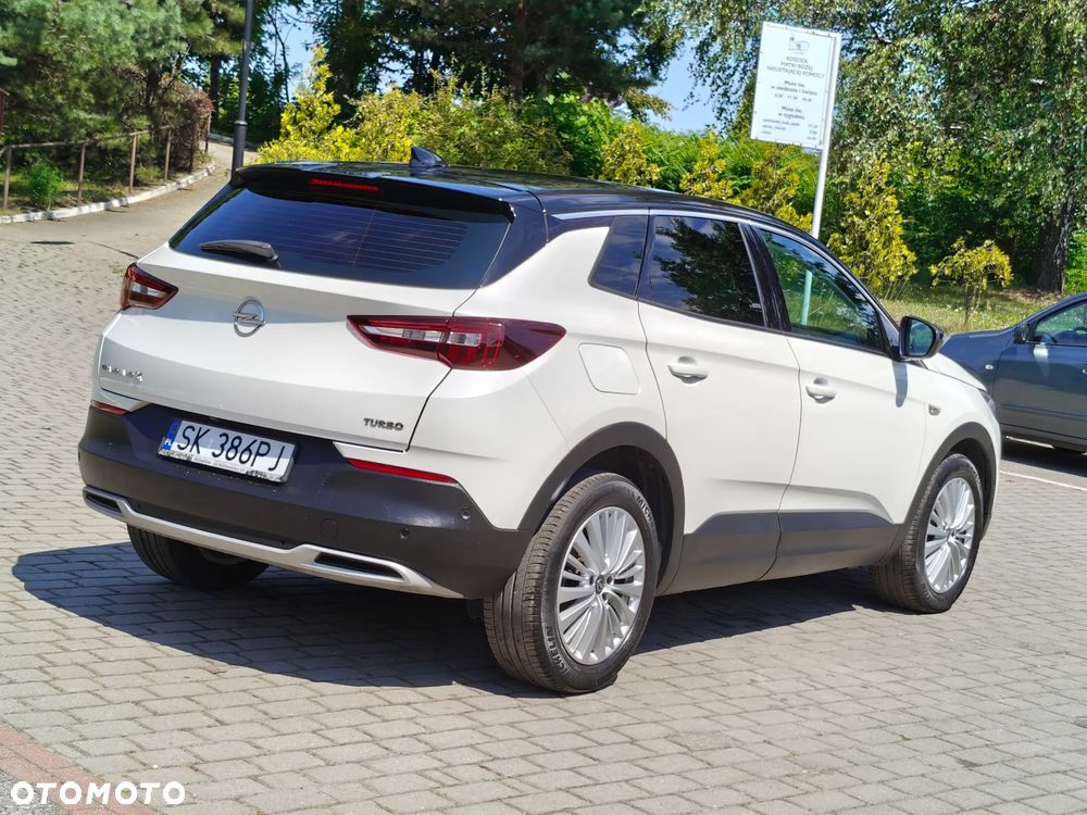 Opel Grandland X 1.2 T GPF Elegance Business Pack S&S - 11