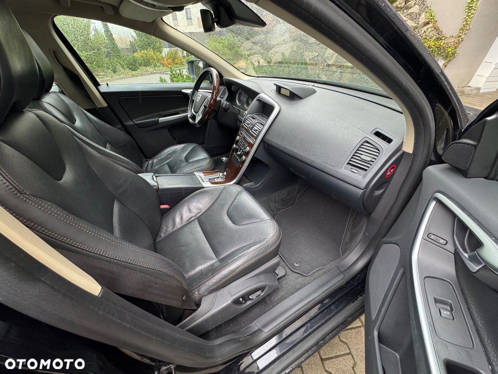 Volvo XC 60 - 10