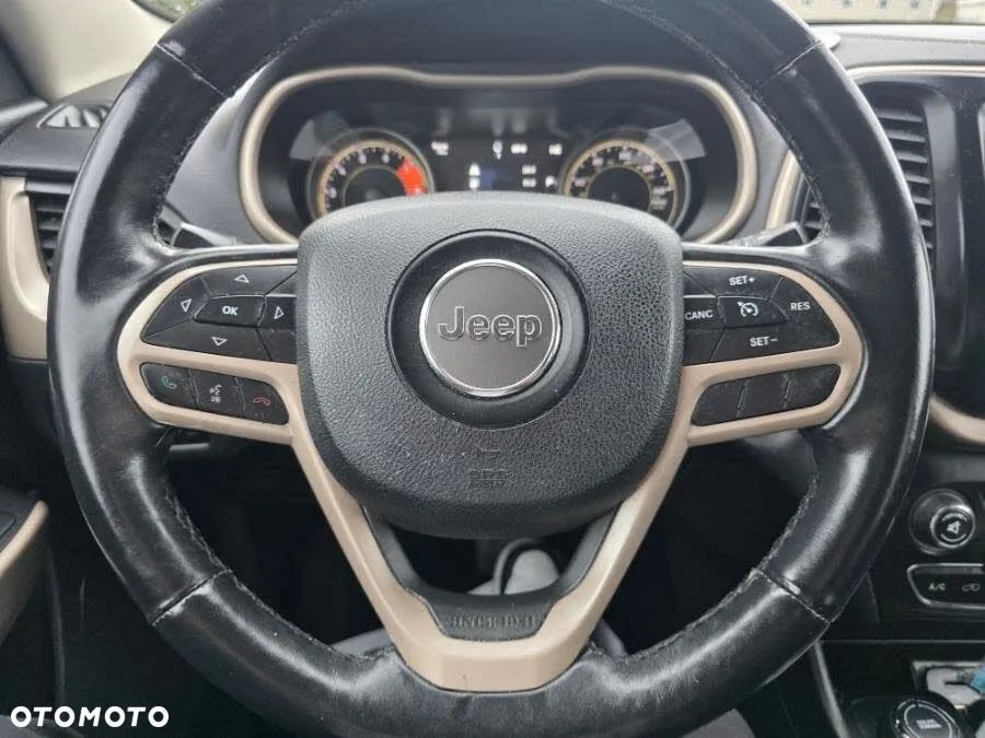 Jeep Cherokee 3.2 V6 Pentastar Active Drive I Automatik Limited - 8