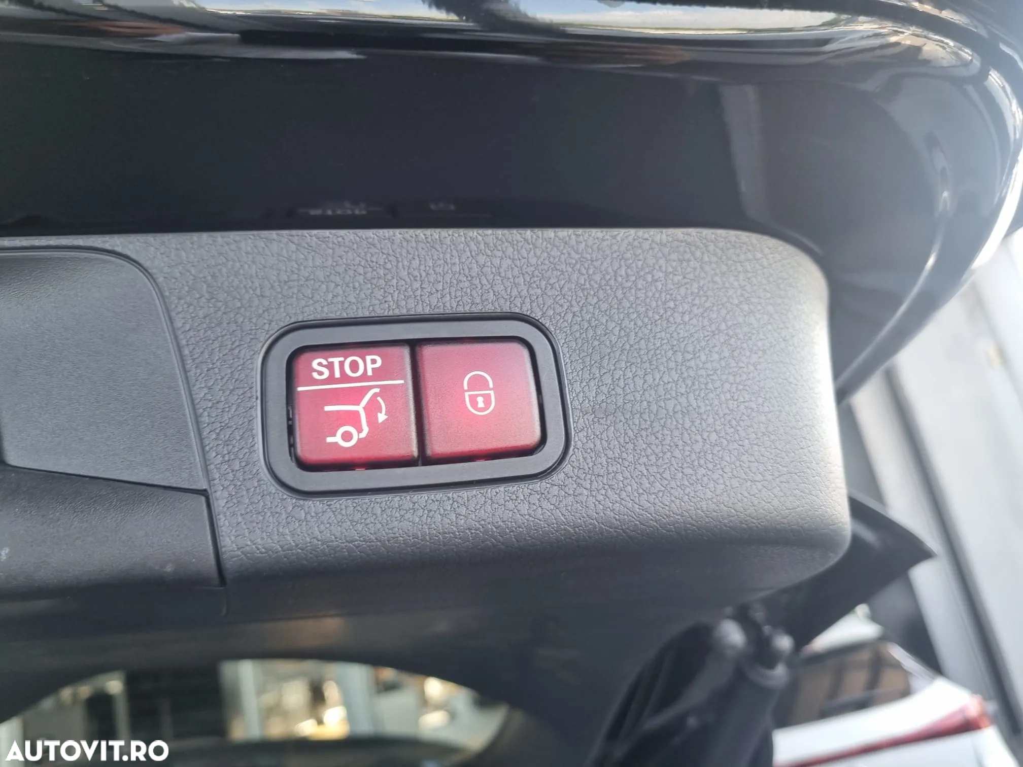 Mercedes-Benz GLB 220 4Matic 8G-DCT Progressive Advanced - 22
