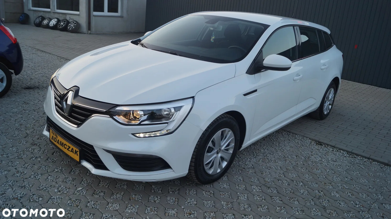 Renault Megane 1.2 Energy TCe Limited - 3