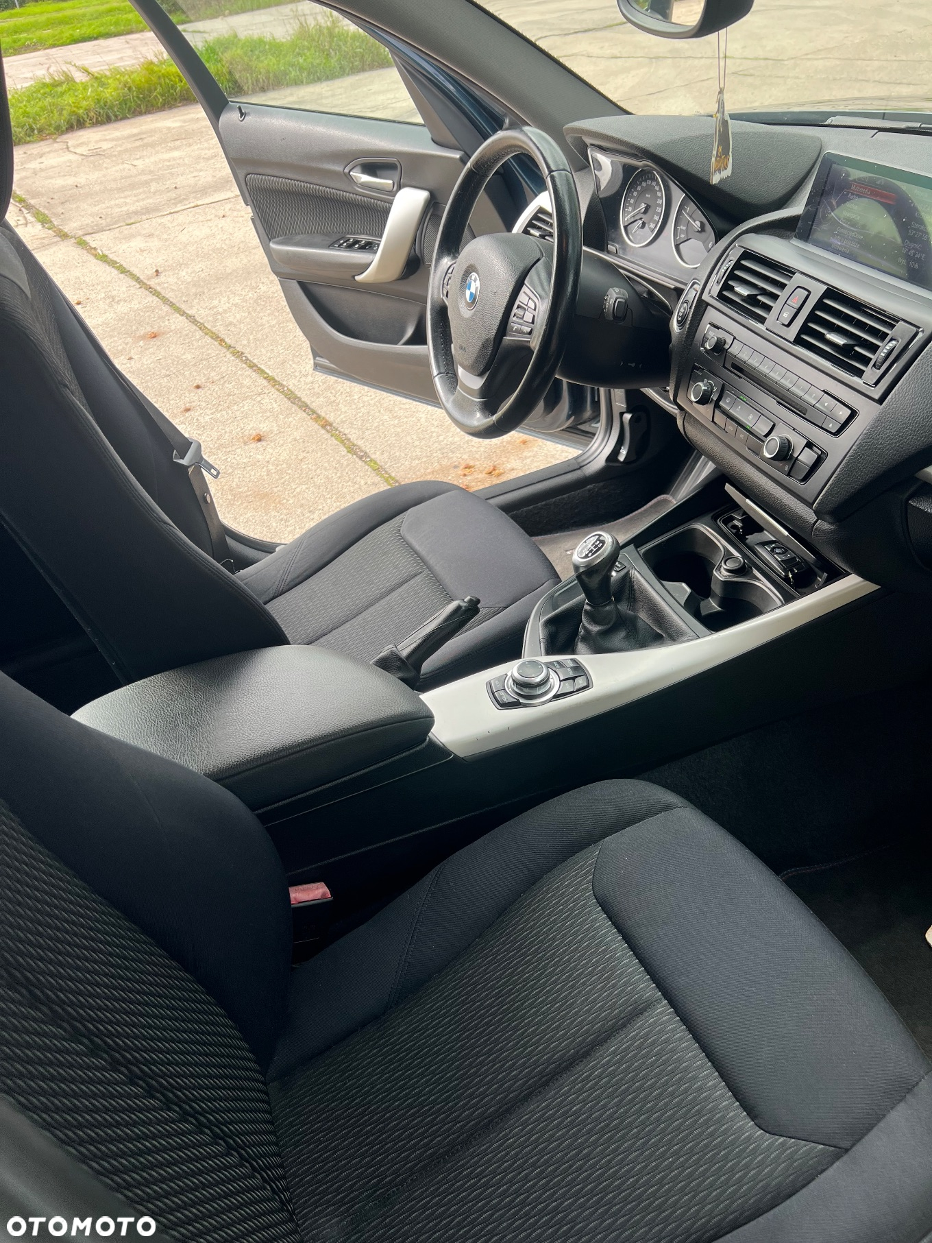 BMW Seria 1 116d - 33