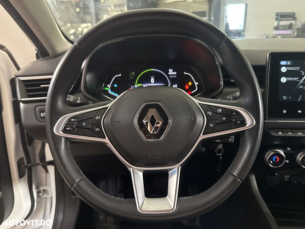 Renault Clio - 16