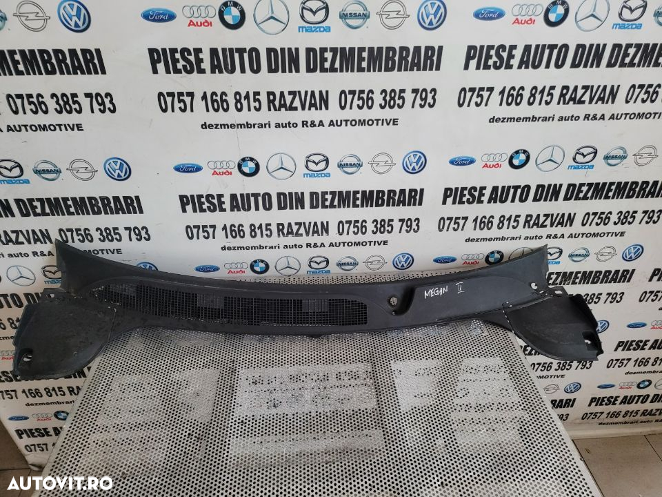 Grila Stergatoare Renault Megane 2 II Dezmembrez Renault Megane 2 II Facelift 1.5 Dci Euro 4 106 Ca - 4