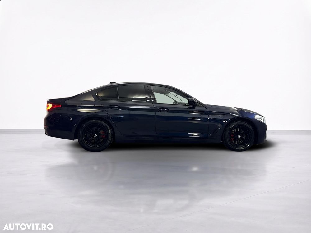 BMW Seria 5 530i Aut. Luxury Line - 7