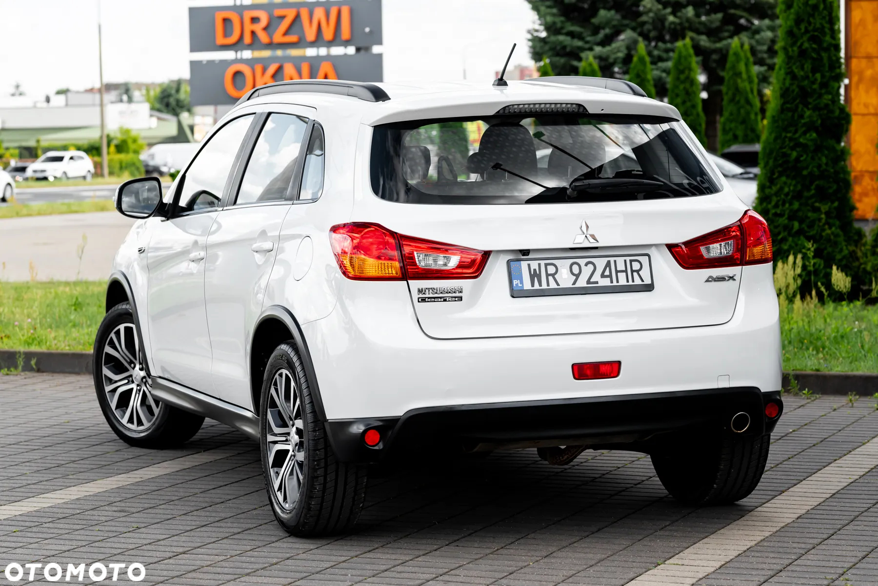 Mitsubishi ASX 1.6 2WD Diamant Edition+ - 11