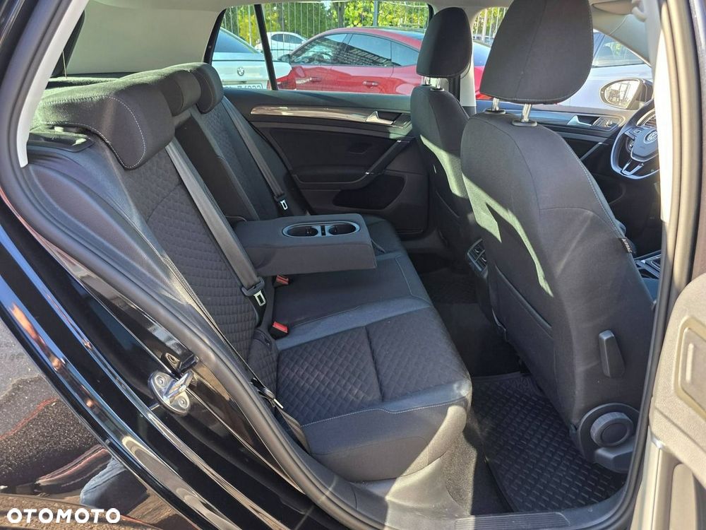 Volkswagen Golf 1.5 TSI ACT OPF IQ.DRIVE - 35