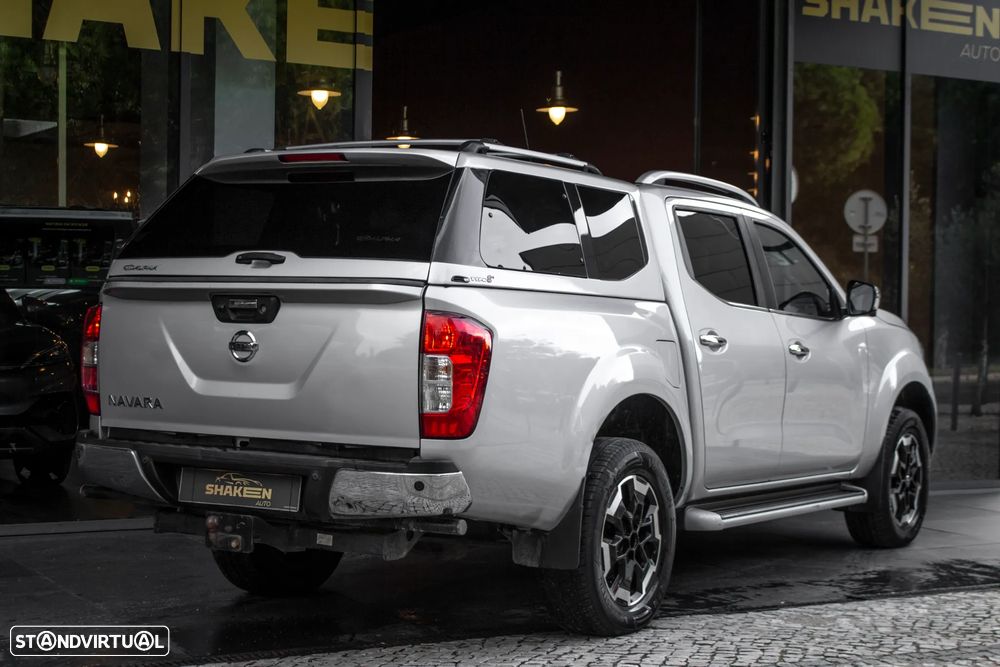 Nissan Navara 2.3 dCi CD 4WD Tekna Auto - 4