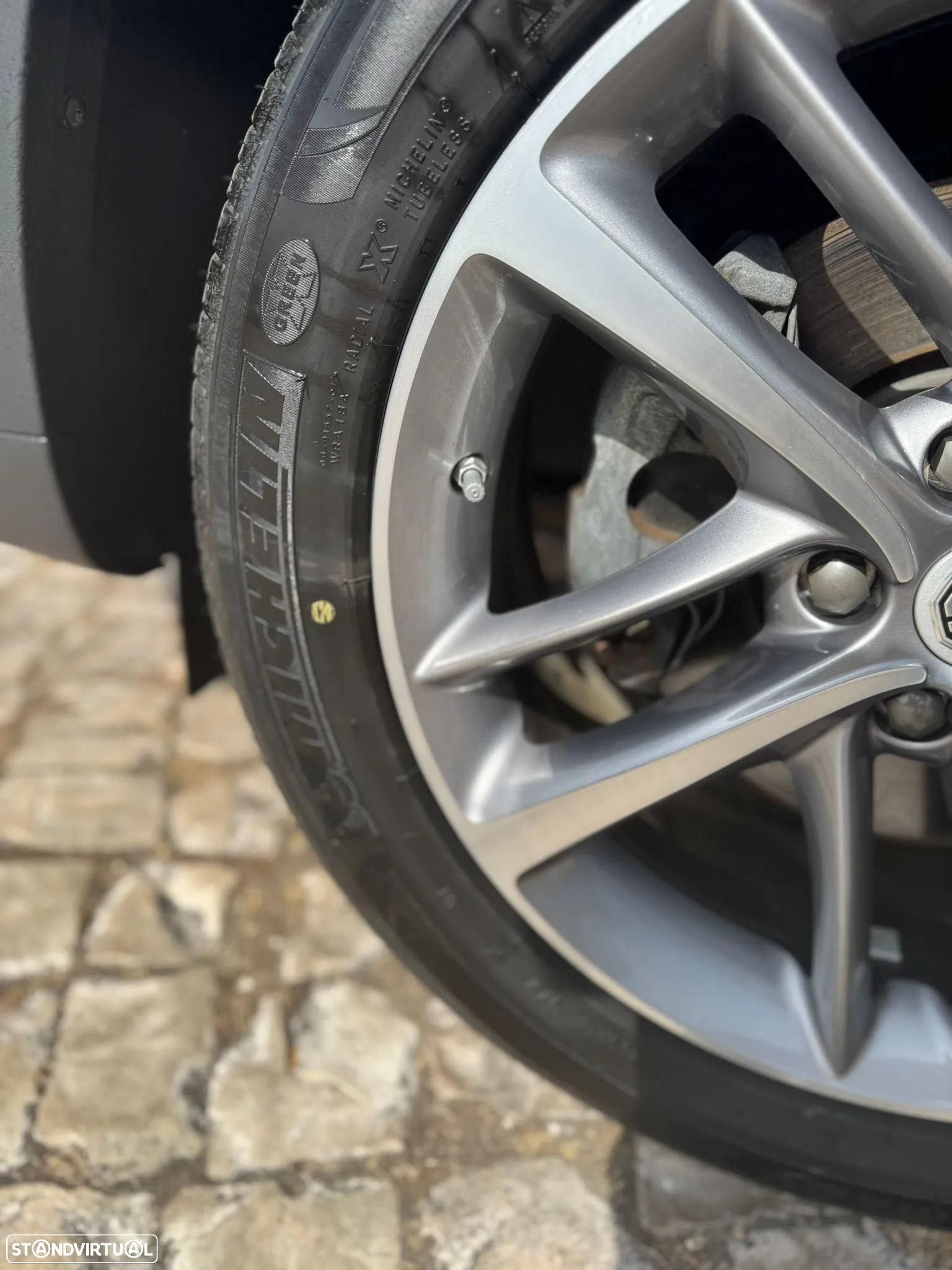 MG EHS 1.5 T-GDI Plug-in Hybrid Luxury - 25
