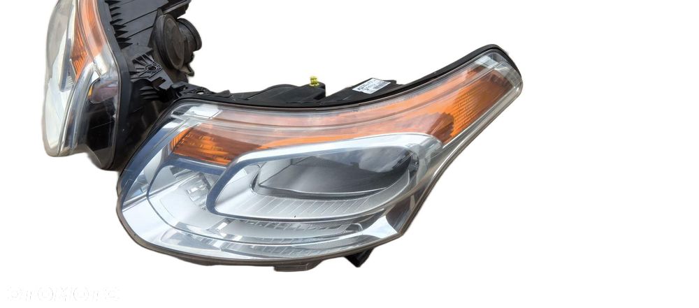 LAMPA LEWA PRAWA KOMPLET PRZÓD REFLEKTOR LEWY PRAWY CITROEN C3 PICASSO - 2