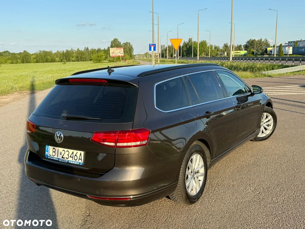 Volkswagen Passat 1.6 TDI (BlueMotion Technology) Comfortline - 4