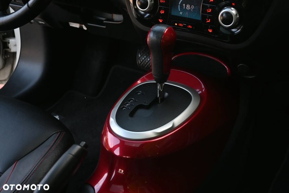 Nissan Juke 1.6 DIG-T ALL-MODE 4x4i CVT Tekna - 30