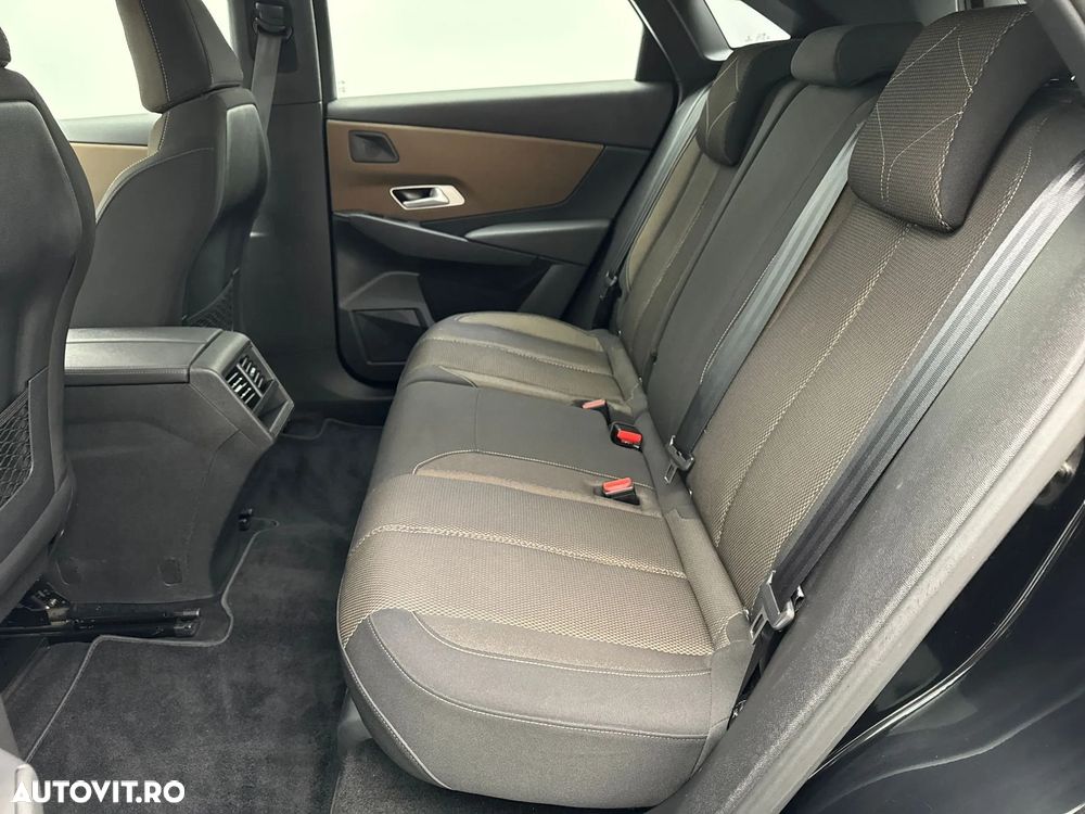 DS Automobiles DS 7 Crossback 1.6 PureTech 180 S&S EAT8 BASTILLE - 21