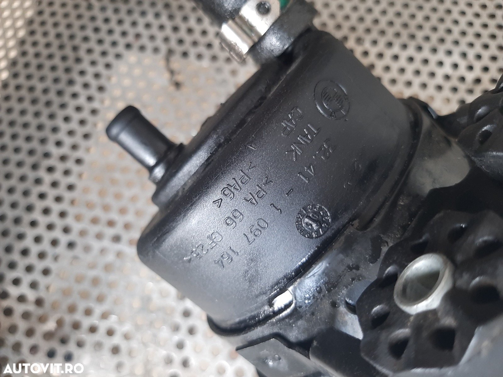 Bidonas Vas Lichid Ulei Servo Servodirectie Bmw E87 E88 E81 E82 E90 E91 E92 E60 E61 2.0 Diesel M47 - 4