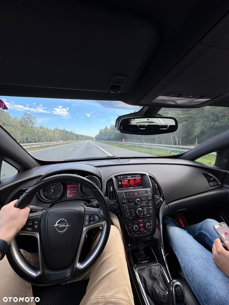 Opel Astra OPC Start/Stop - 30