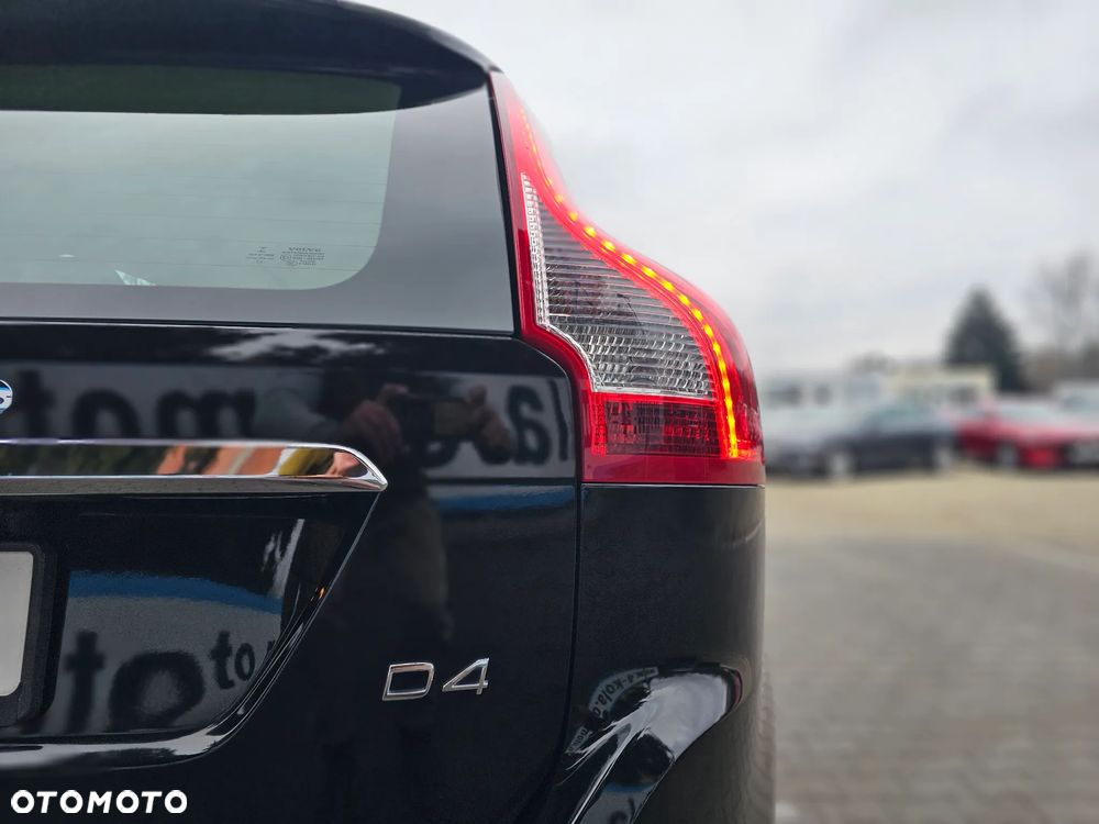 Volvo XC 60 D4 Drive-E Summum - 9