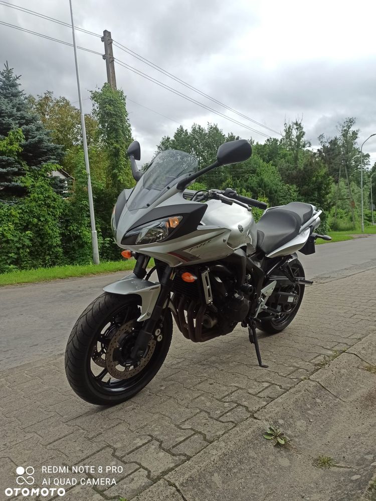 Yamaha FZ6 - 2