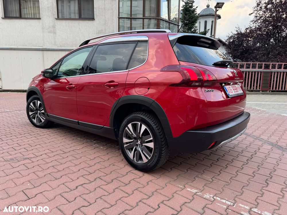 Peugeot 2008 PureTech 110 Stop&Start EAT6 Allure - 36